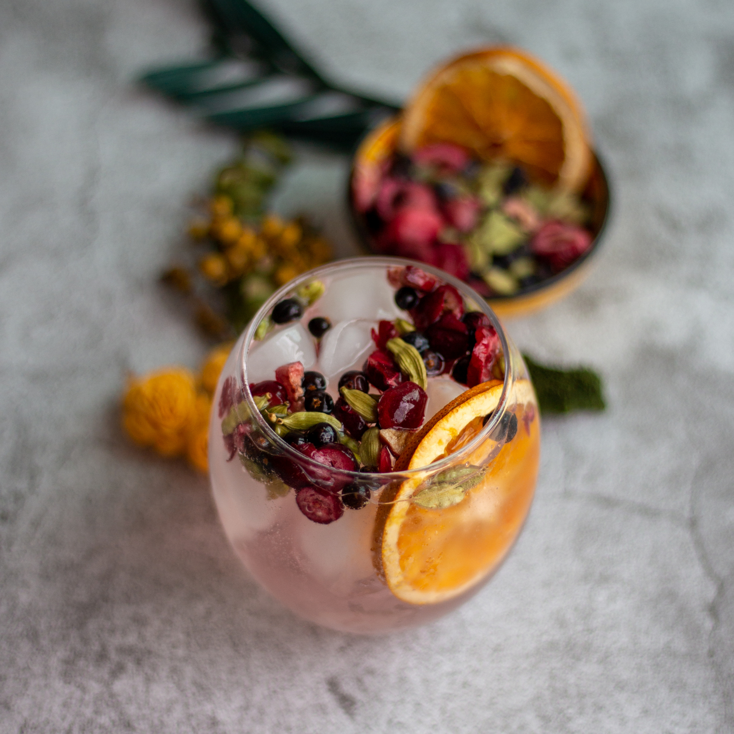Kapriol Gin aus den Dolomiten – Grapefruit und Hibiskus