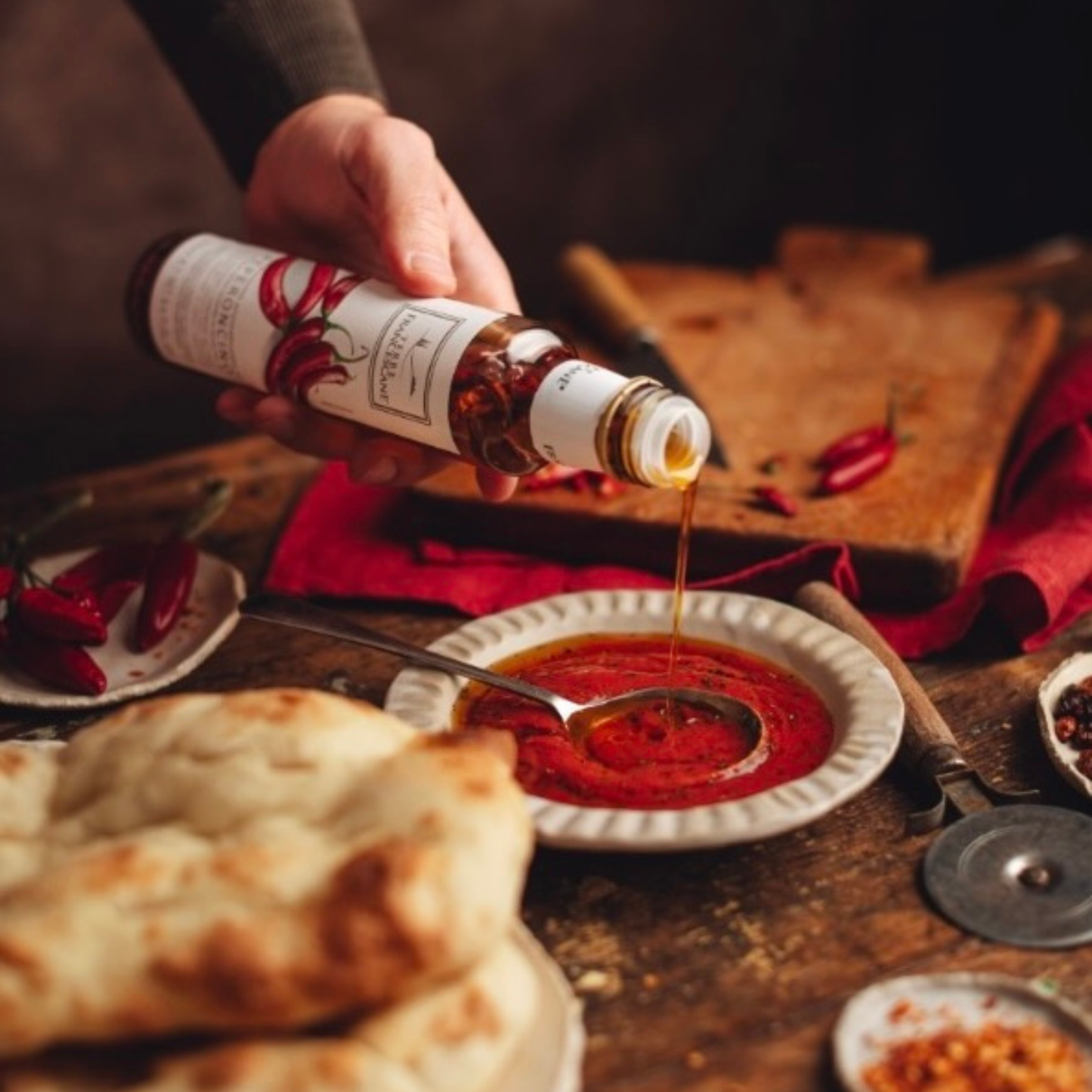 Natives Olivenöl Extra Vergine Chili aus Umbrien, 250 ml