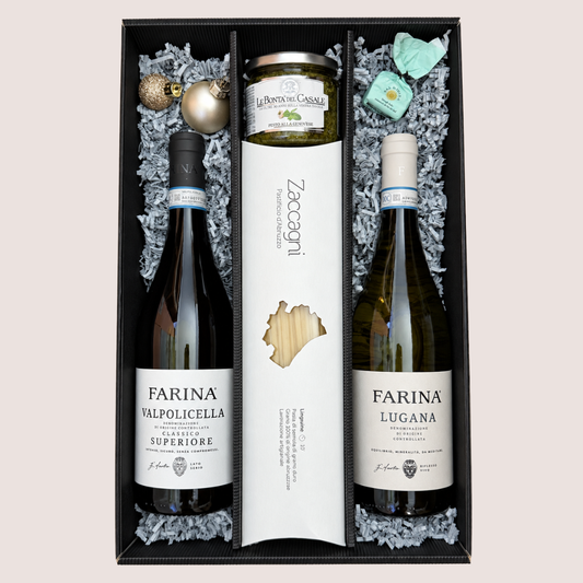 Italienische Genussbox mit Lugana & Valpolicella - Mit Weihnachtskugeln