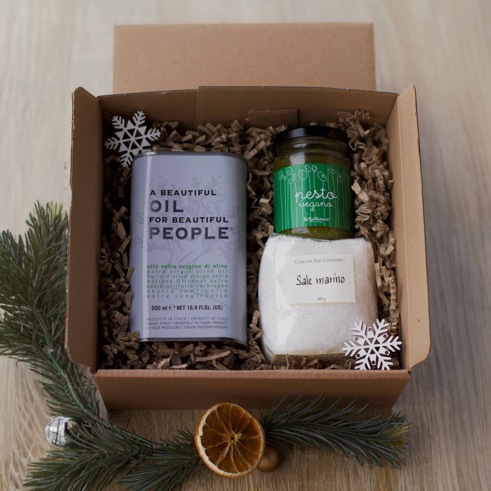 Nachhaltige Weihnachtsfreude – Unsere vegane Geschenkbox für eine grüne Festzeit